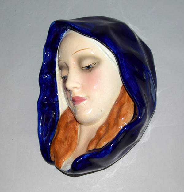 starozitna-zavesna-plastika-madonna-porcelan-goebel-hlava-svata-panna-marie-hummel