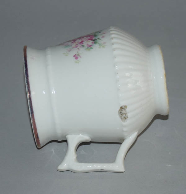 starozitny-hrnek-muslak-kvety-zur-errinerung-porcelan